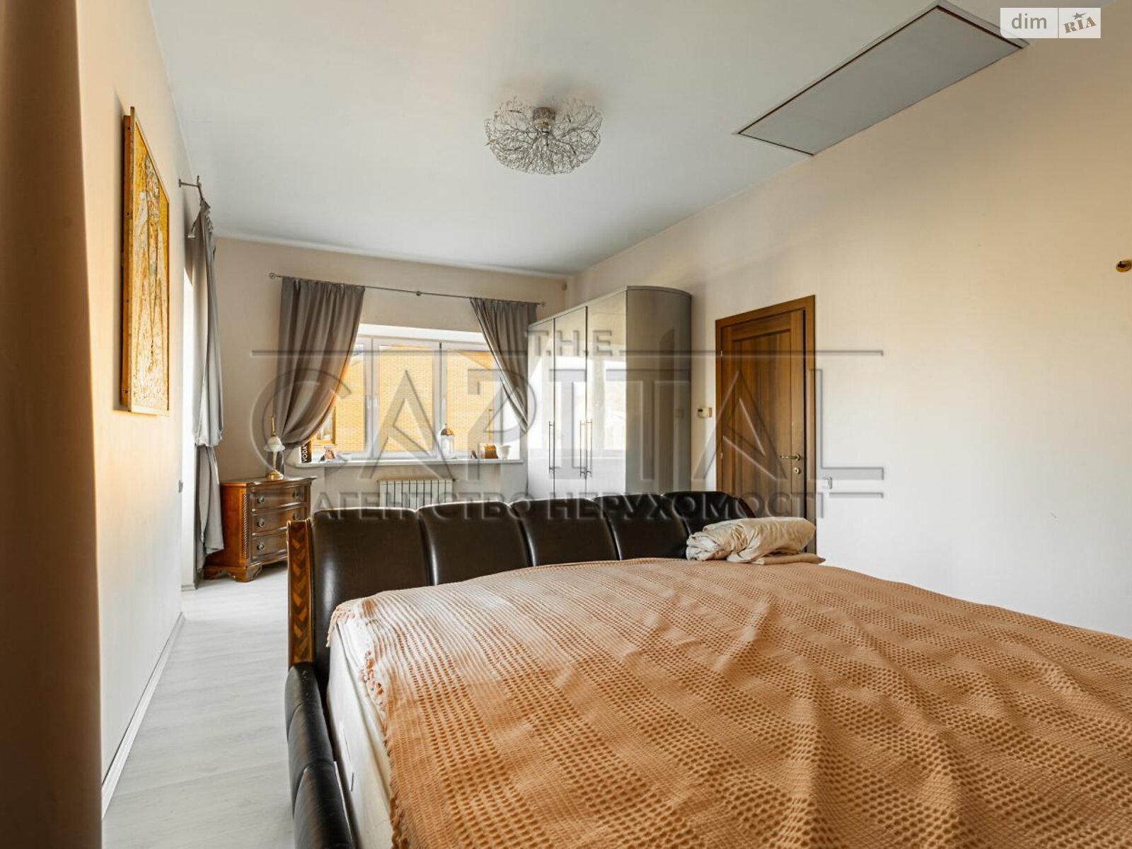 двоповерховий будинок з гаражем, 735 кв. м, цегла. Продаж у Вишеньках фото 1