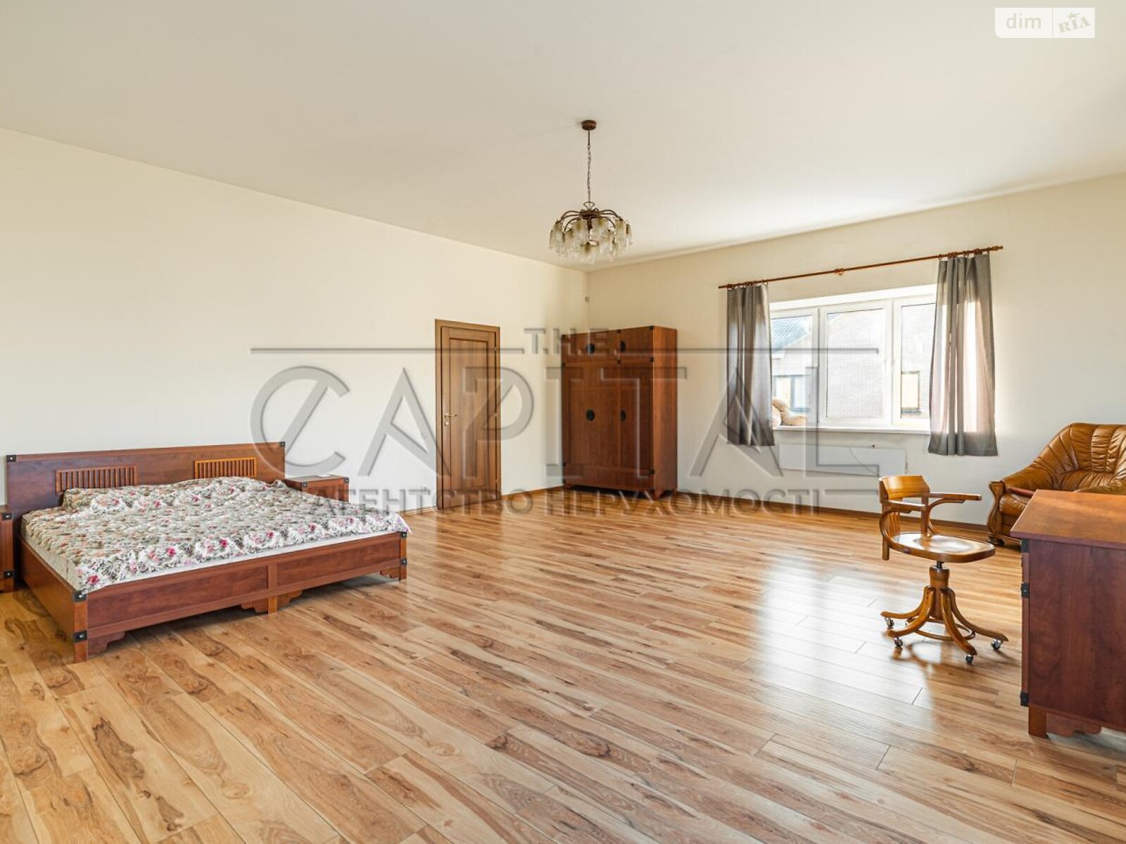 двоповерховий будинок з гаражем, 735 кв. м, цегла. Продаж у Вишеньках фото 1