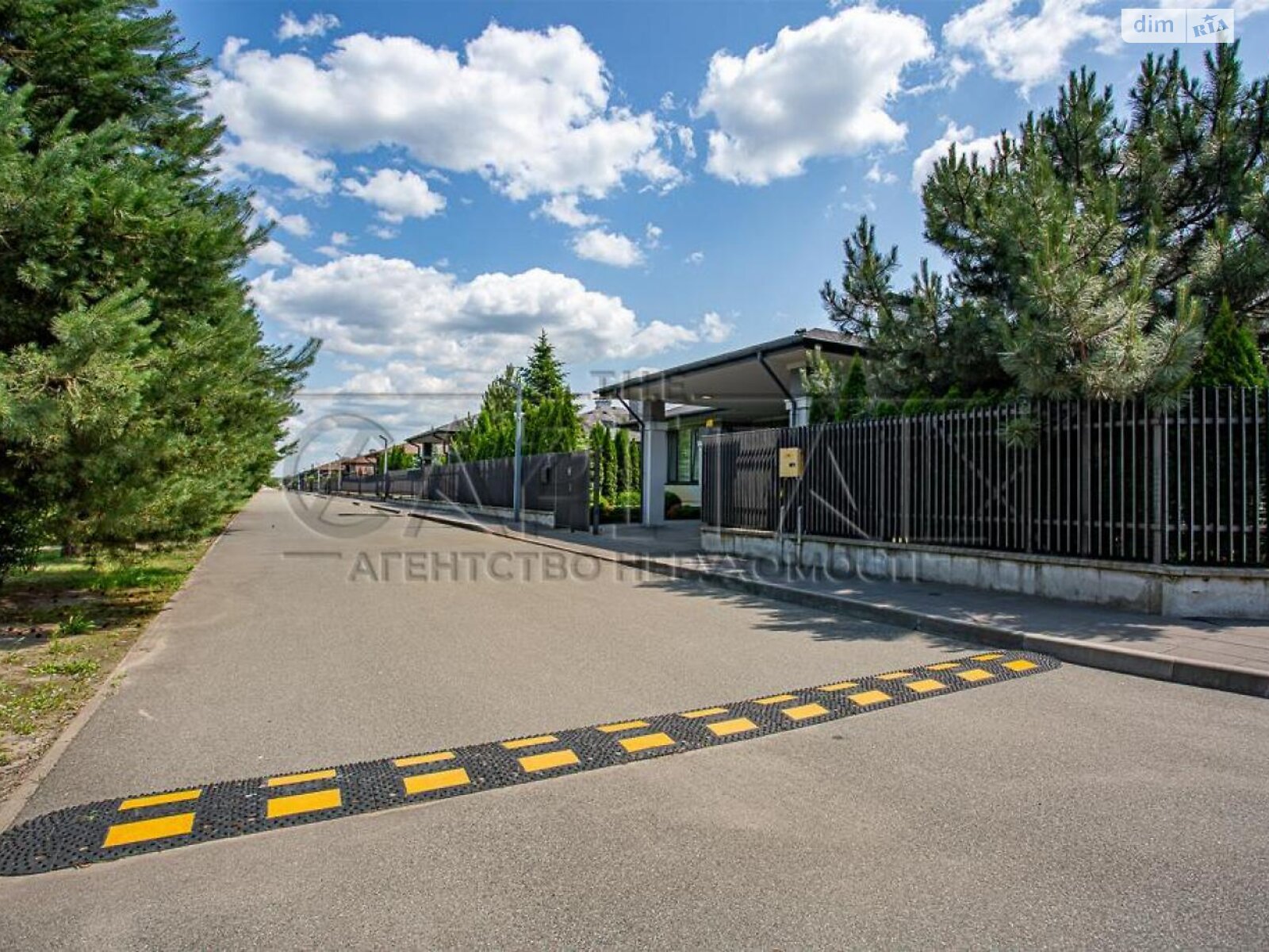 одноповерховий будинок з ремонтом, 190 кв. м, кирпич. Продаж у Вишеньках фото 1 одноповерховий будинок з ремонтом, 190 кв. м, кирпич. Продаж у Вишеньках фото 1