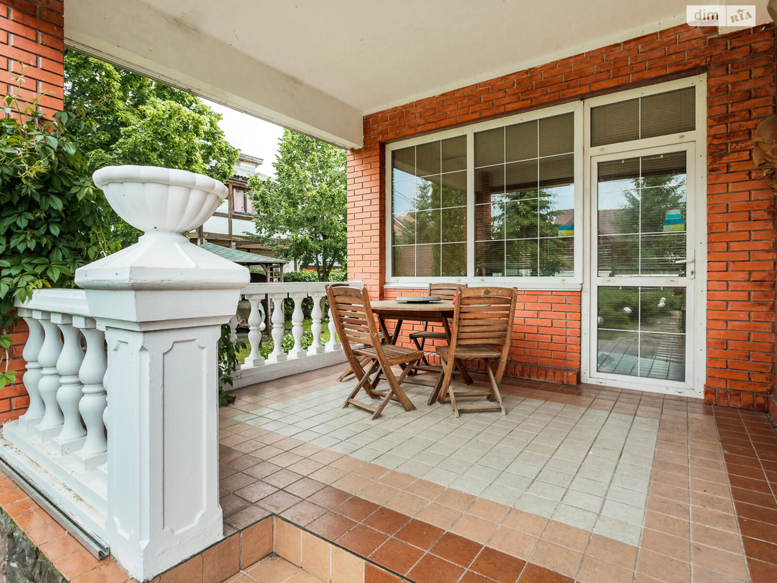 двухэтажный дом, 395.4 кв. м, кирпич. Продажа в Вишенки фото 1