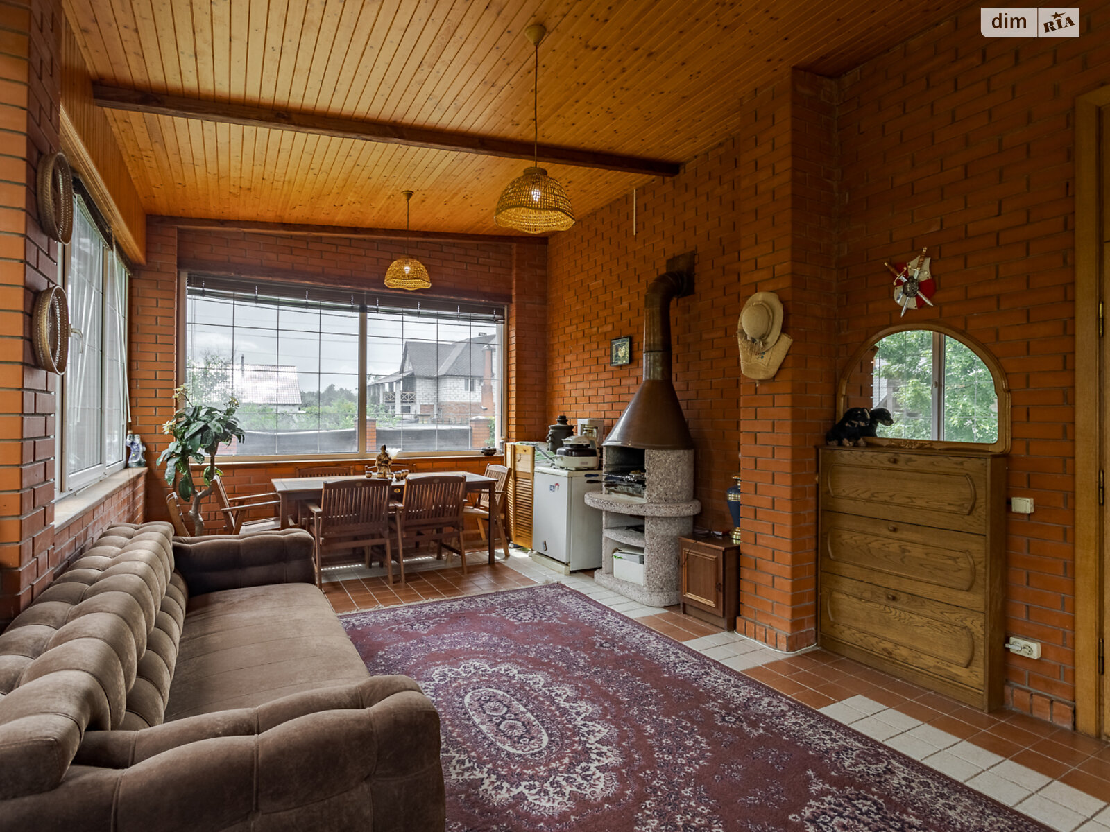 двухэтажный дом, 395.4 кв. м, кирпич. Продажа в Вишенки фото 1