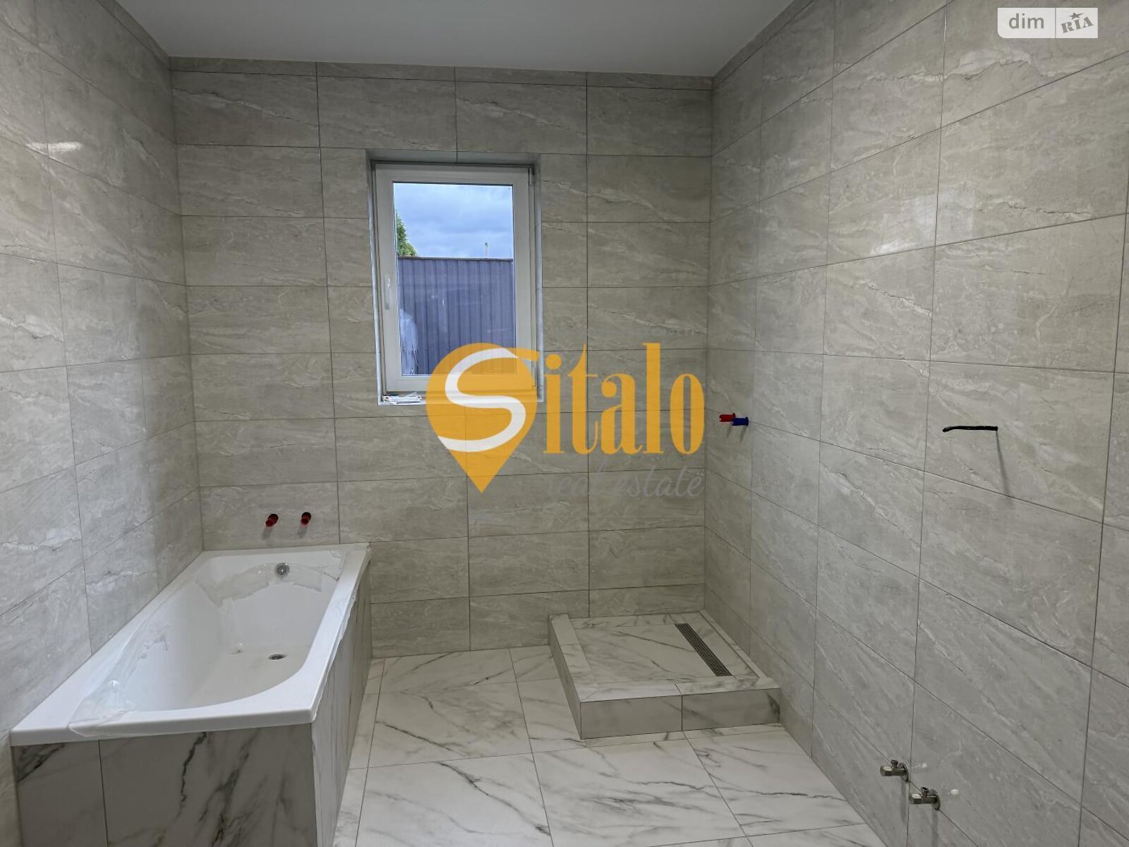 одноэтажный дом, 126 кв. м, кирпич. Продажа в Вишенки фото 1