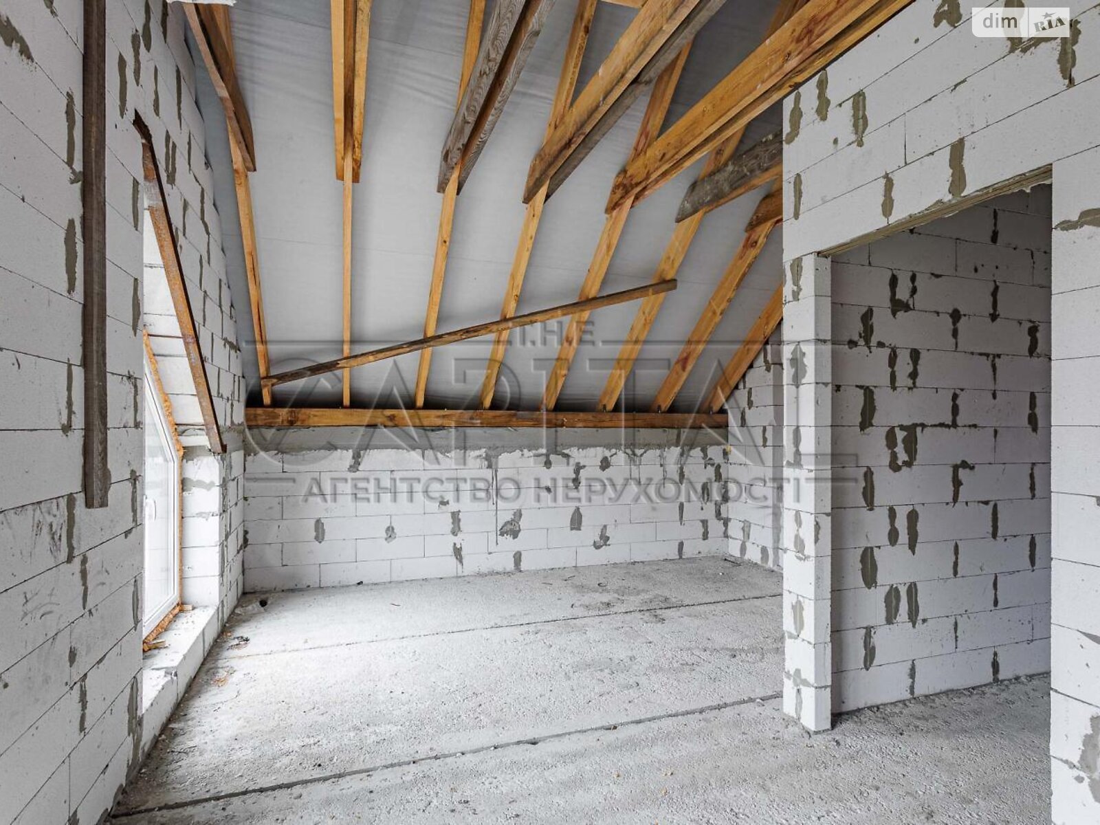 двухэтажный дом с ремонтом, 127 кв. м, кирпич. Продажа в Вишенки фото 1