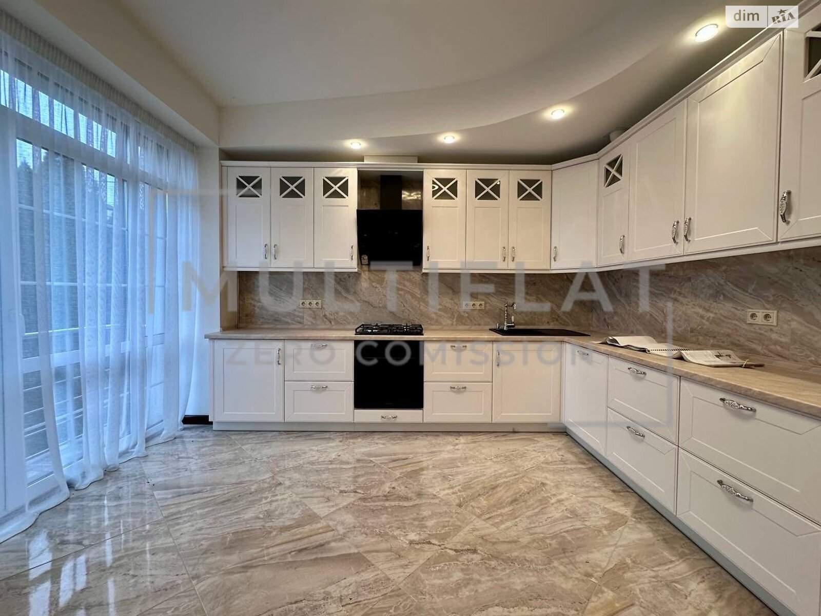 триповерховий будинок з гаражем, 495.8 кв. м, цегла. Продаж у Вишеньках фото 1 триповерховий будинок з гаражем, 495.8 кв. м, цегла. Продаж у Вишеньках фото 1