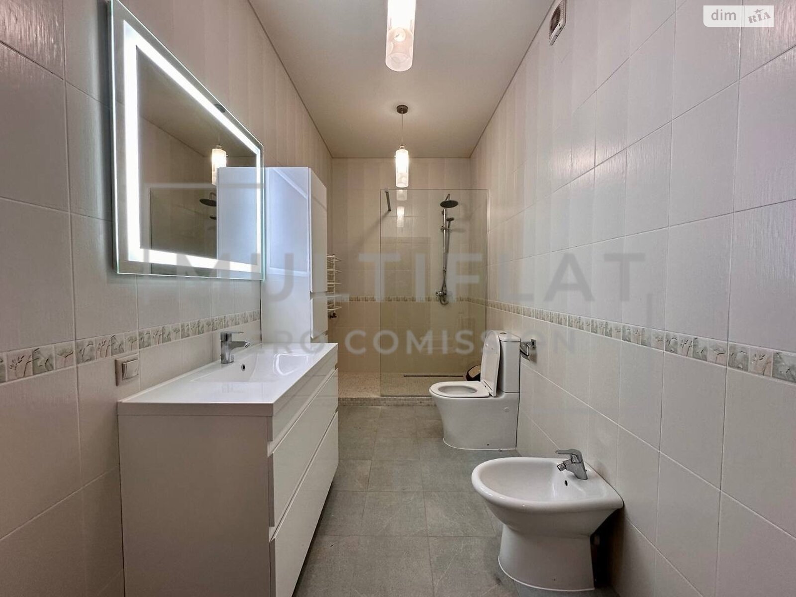 триповерховий будинок з гаражем, 495.8 кв. м, цегла. Продаж у Вишеньках фото 1 триповерховий будинок з гаражем, 495.8 кв. м, цегла. Продаж у Вишеньках фото 1