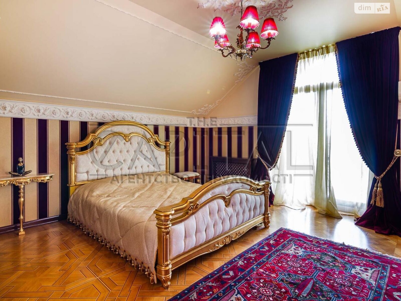 трехэтажный дом веранда, 680 кв. м, кирпич. Продажа в Вишенки фото 1