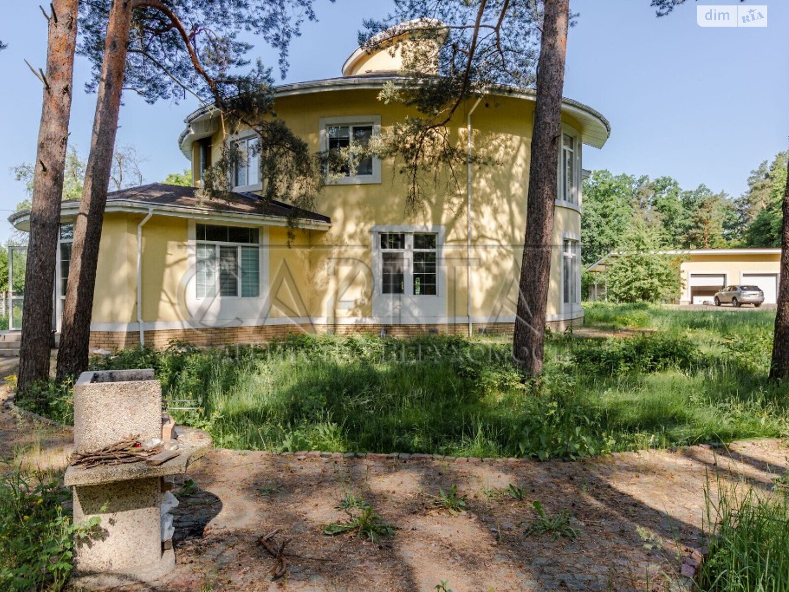 двухэтажный дом с гаражом, 350 кв. м, кирпич. Продажа в Ворзеле фото 1