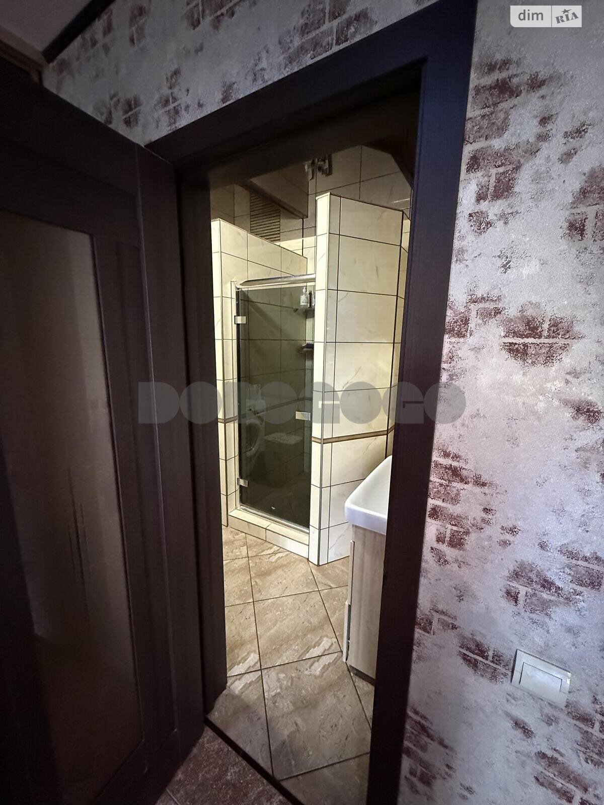 триповерховий будинок, 280 кв. м, кирпич. Продаж у Вишневому фото 1 триповерховий будинок, 280 кв. м, кирпич. Продаж у Вишневому фото 1