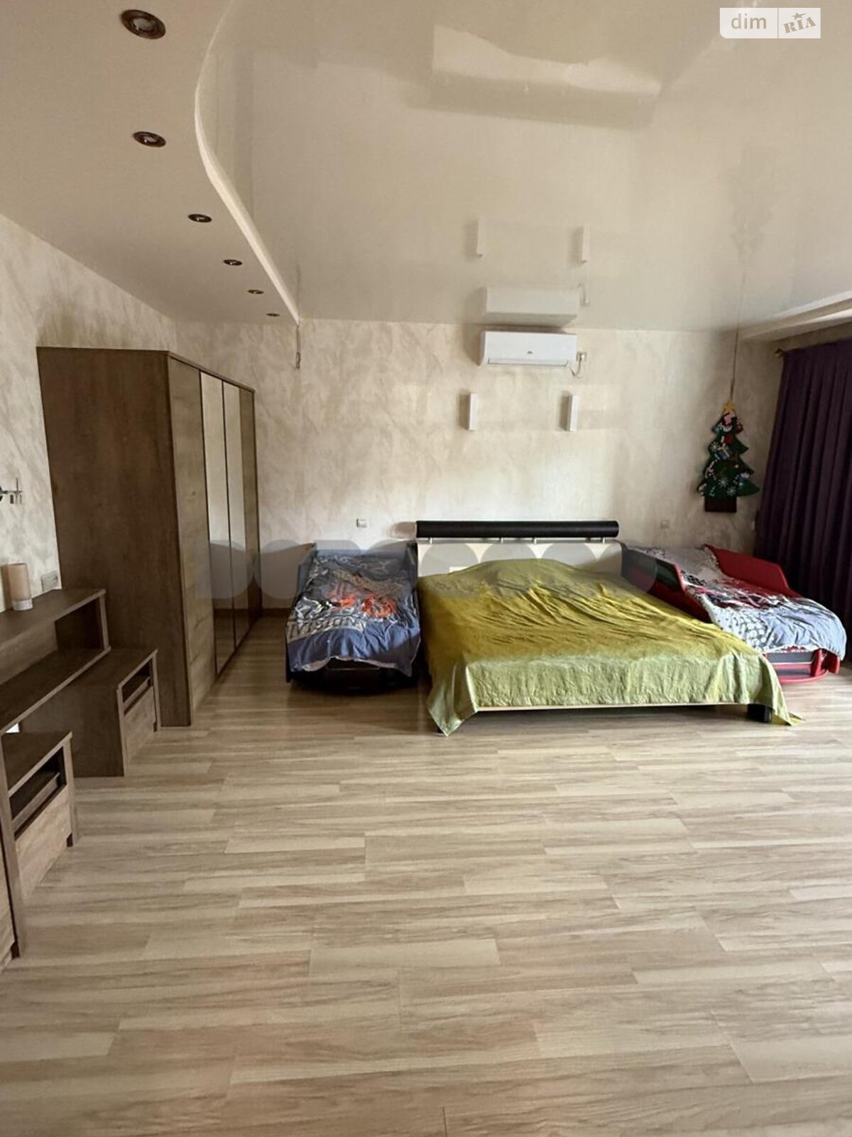 триповерховий будинок, 280 кв. м, кирпич. Продаж у Вишневому фото 1 триповерховий будинок, 280 кв. м, кирпич. Продаж у Вишневому фото 1