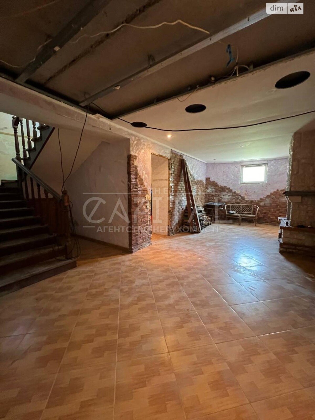 триповерховий будинок бесідка, 416 кв. м, цегла. Продаж у Віті-Поштовій фото 1 триповерховий будинок бесідка, 416 кв. м, цегла. Продаж у Віті-Поштовій фото 1