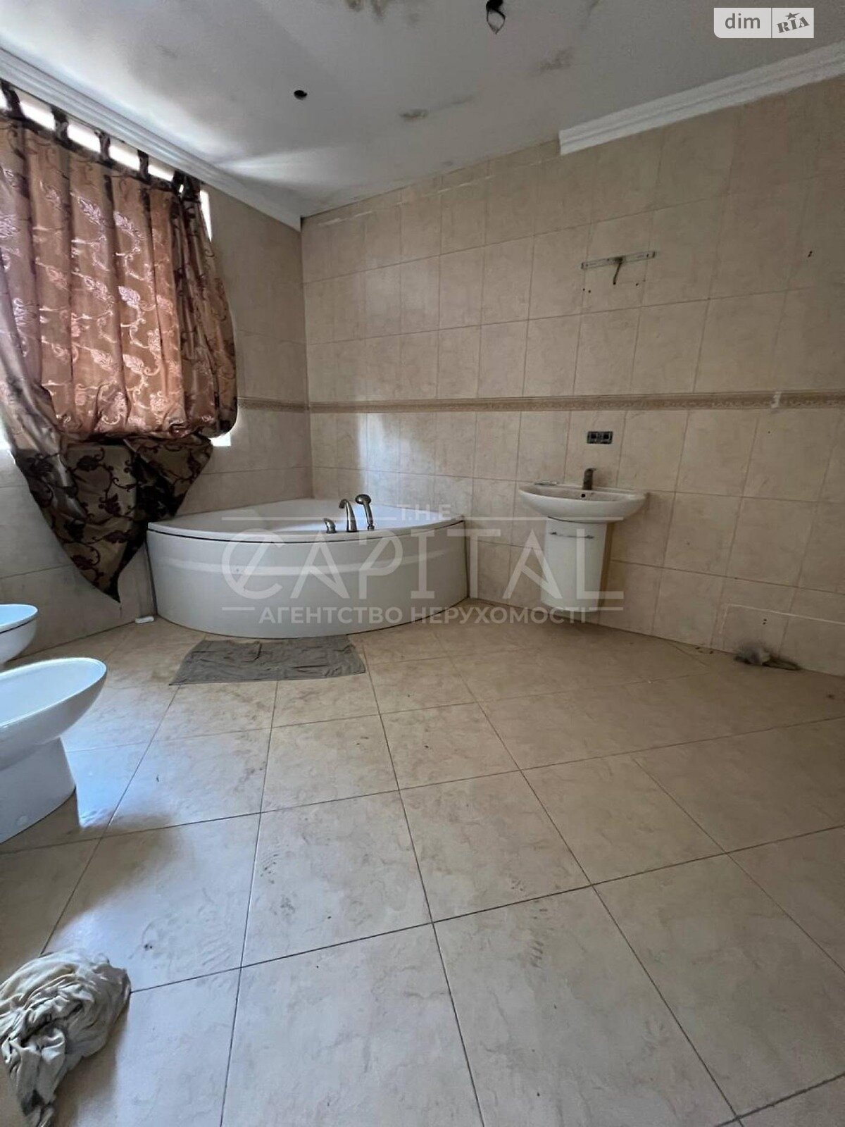 триповерховий будинок бесідка, 416 кв. м, цегла. Продаж у Віті-Поштовій фото 1 триповерховий будинок бесідка, 416 кв. м, цегла. Продаж у Віті-Поштовій фото 1