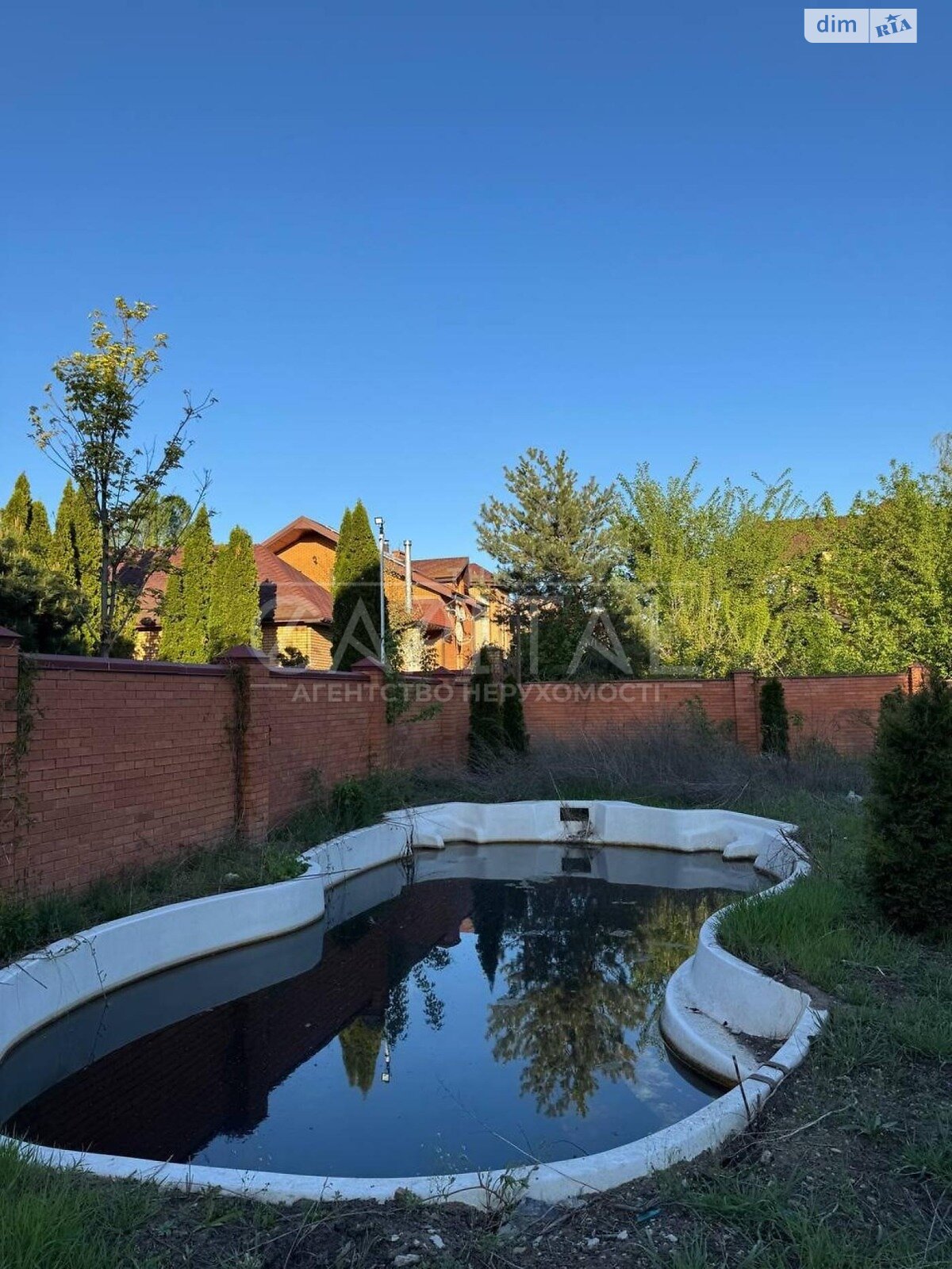 триповерховий будинок бесідка, 416 кв. м, цегла. Продаж у Віті-Поштовій фото 1 триповерховий будинок бесідка, 416 кв. м, цегла. Продаж у Віті-Поштовій фото 1