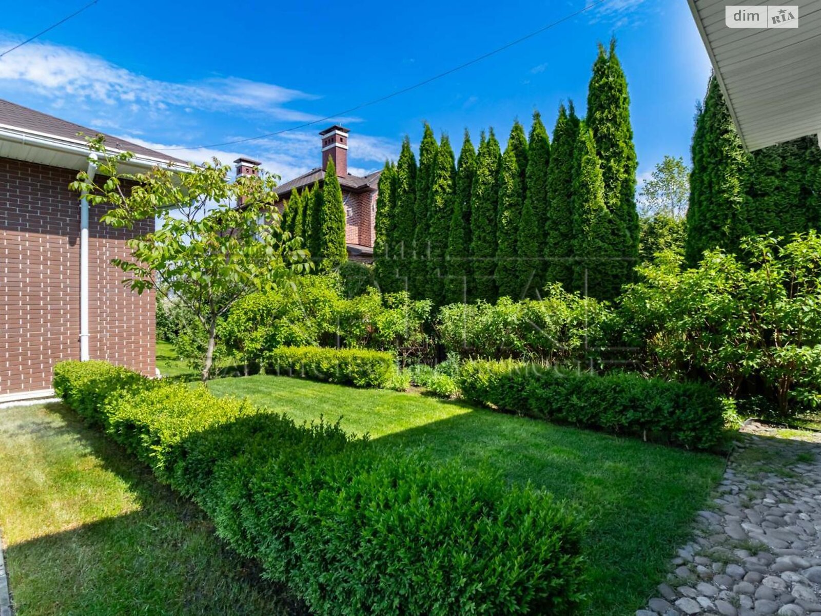одноэтажный дом с гаражом, 350 кв. м, кирпич. Продажа в Вите-Почтовой фото 1 одноэтажный дом с гаражом, 350 кв. м, кирпич. Продажа в Вите-Почтовой фото 1