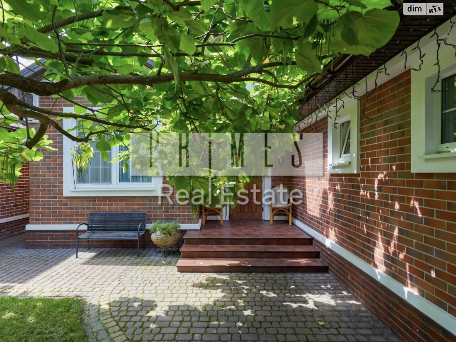 двухэтажный дом с верандой, 242.5 кв. м, кирпич. Продажа в Вите-Почтовой фото 1