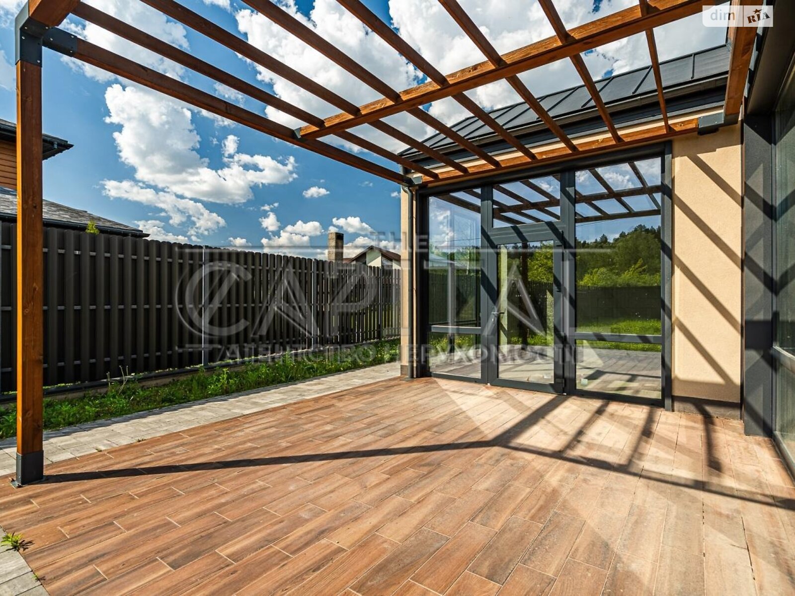 одноповерховий будинок, 198 кв. м, цегла. Продаж у Віті-Поштовій фото 1