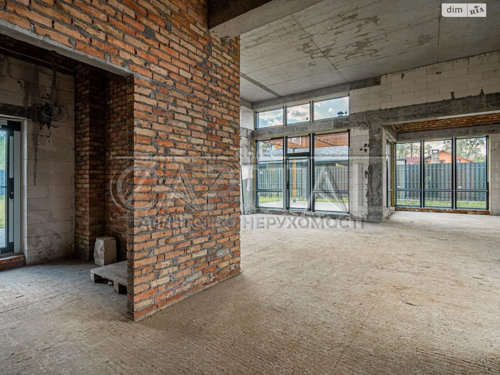 одноповерховий будинок, 198 кв. м, цегла. Продаж у Віті-Поштовій фото 1