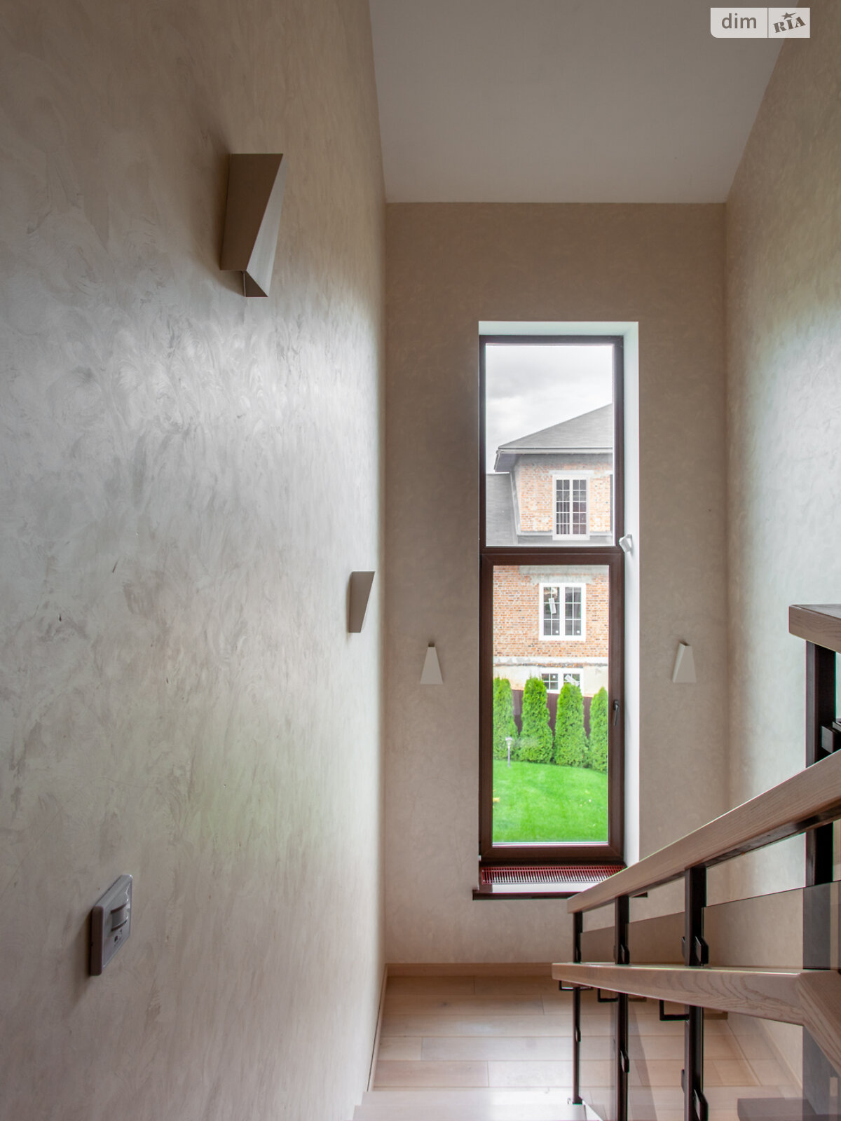 двухэтажный дом с гаражом, 365.8 кв. м, кирпич. Продажа в Вите-Почтовой фото 1 двухэтажный дом с гаражом, 365.8 кв. м, кирпич. Продажа в Вите-Почтовой фото 1