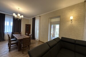 двоповерховий будинок з ремонтом, 190 кв. м, газобетон. Продаж у Віті-Поштовій фото 2