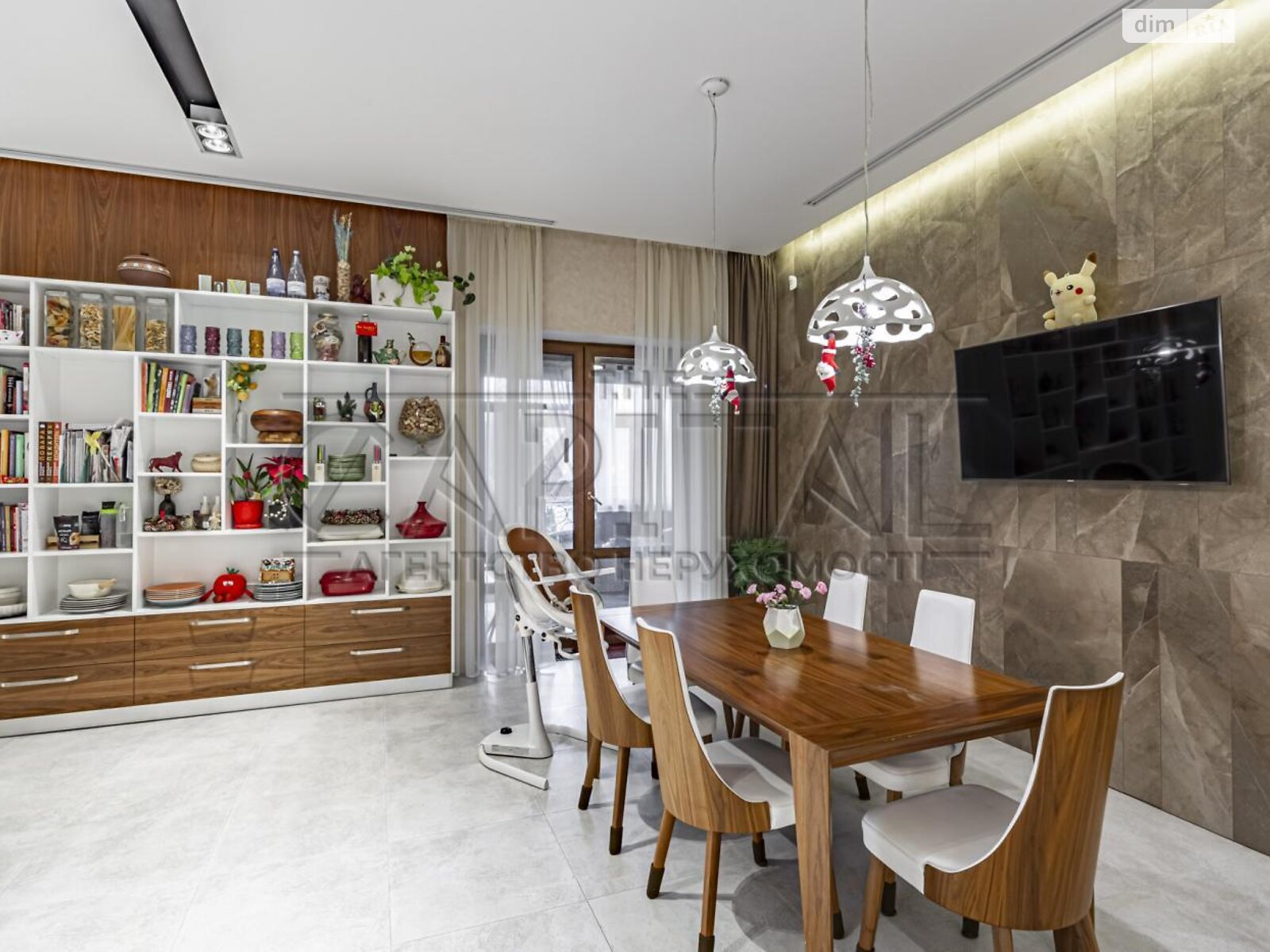 двоповерховий будинок, 497.7 кв. м, цегла. Продаж у Віті-Поштовій фото 1 двоповерховий будинок, 497.7 кв. м, цегла. Продаж у Віті-Поштовій фото 1