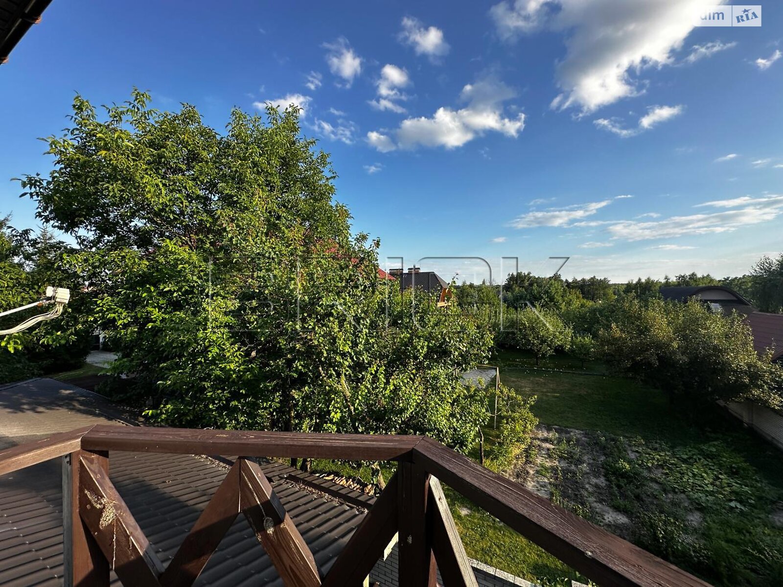 двухэтажный дом с мансардой, 280 кв. м, шлакоблок. Продажа в Вите-Почтовой фото 1 двухэтажный дом с мансардой, 280 кв. м, шлакоблок. Продажа в Вите-Почтовой фото 1