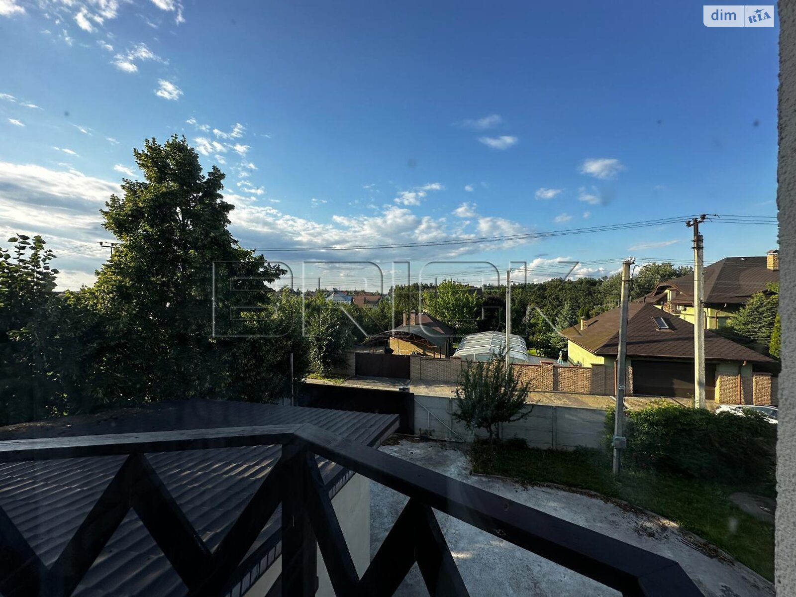 двухэтажный дом с мансардой, 280 кв. м, шлакоблок. Продажа в Вите-Почтовой фото 1 двухэтажный дом с мансардой, 280 кв. м, шлакоблок. Продажа в Вите-Почтовой фото 1