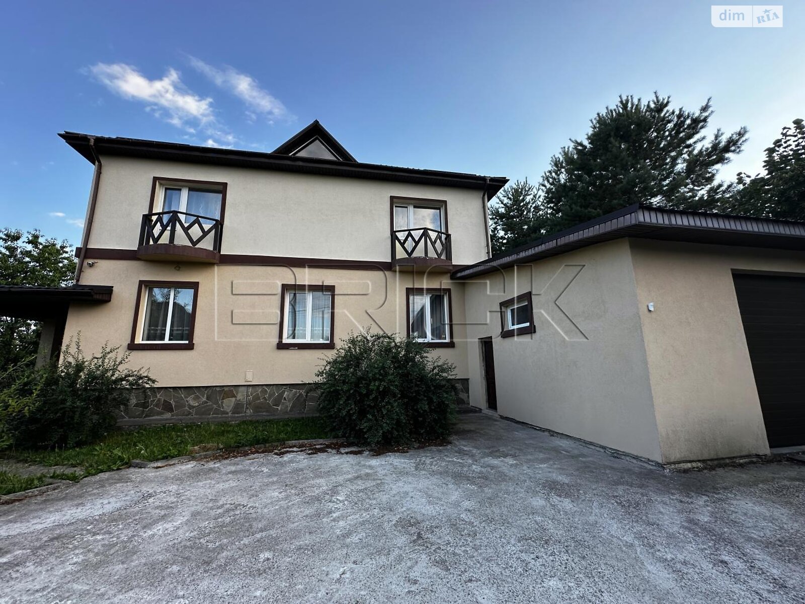 двухэтажный дом с мансардой, 280 кв. м, шлакоблок. Продажа в Вите-Почтовой фото 1 двухэтажный дом с мансардой, 280 кв. м, шлакоблок. Продажа в Вите-Почтовой фото 1