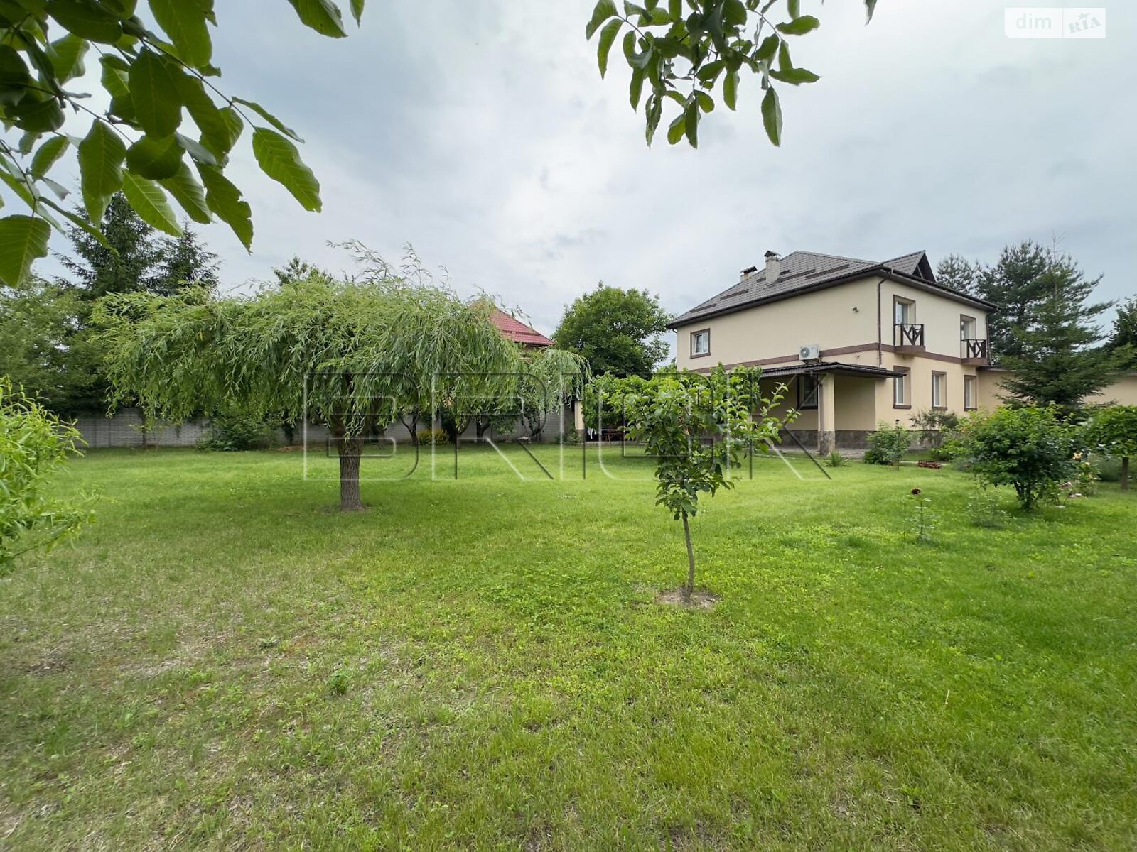 двухэтажный дом с мансардой, 280 кв. м, шлакоблок. Продажа в Вите-Почтовой фото 1 двухэтажный дом с мансардой, 280 кв. м, шлакоблок. Продажа в Вите-Почтовой фото 1