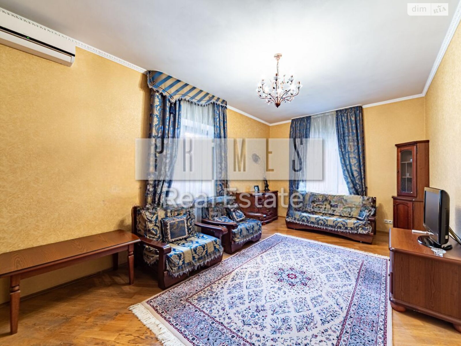 двухэтажный дом с балконом, 340.7 кв. м, кирпич. Продажа в Вите-Почтовой фото 1