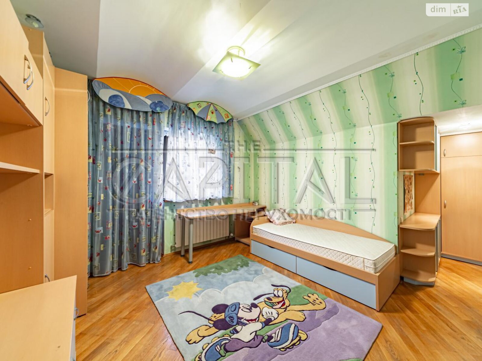 двухэтажный дом с балконом, 340.7 кв. м, кирпич. Продажа в Вите-Почтовой фото 1