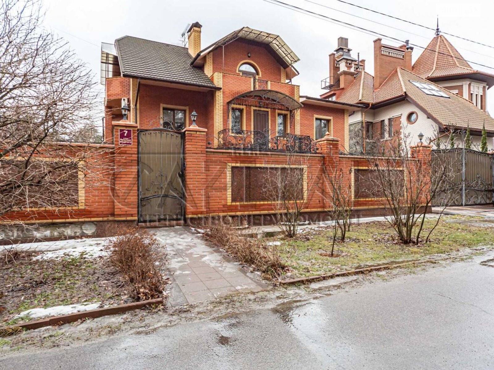 двоповерховий будинок з балконом, 340.7 кв. м, кирпич. Продаж у Віті-Поштовій фото 1 двоповерховий будинок з балконом, 340.7 кв. м, кирпич. Продаж у Віті-Поштовій фото 1