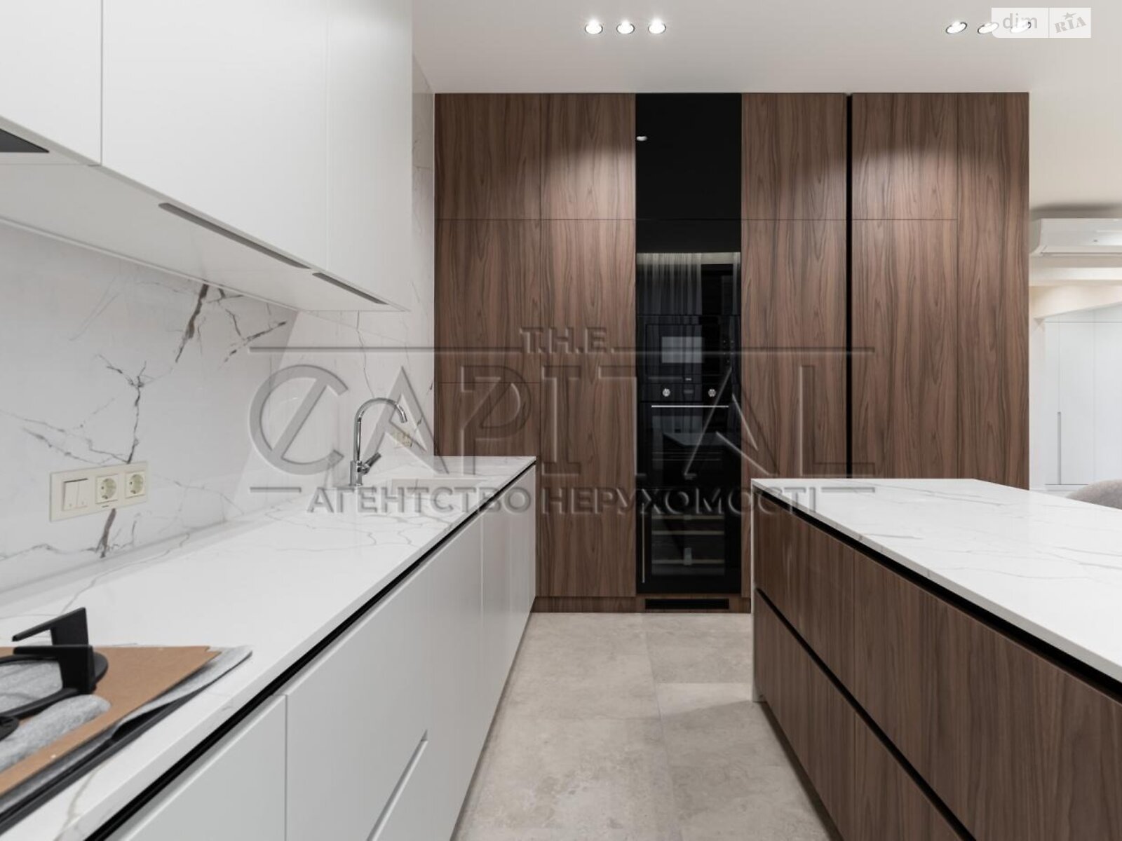 двухэтажный дом с ремонтом, 220 кв. м, кирпич. Продажа в Вите-Почтовой фото 1