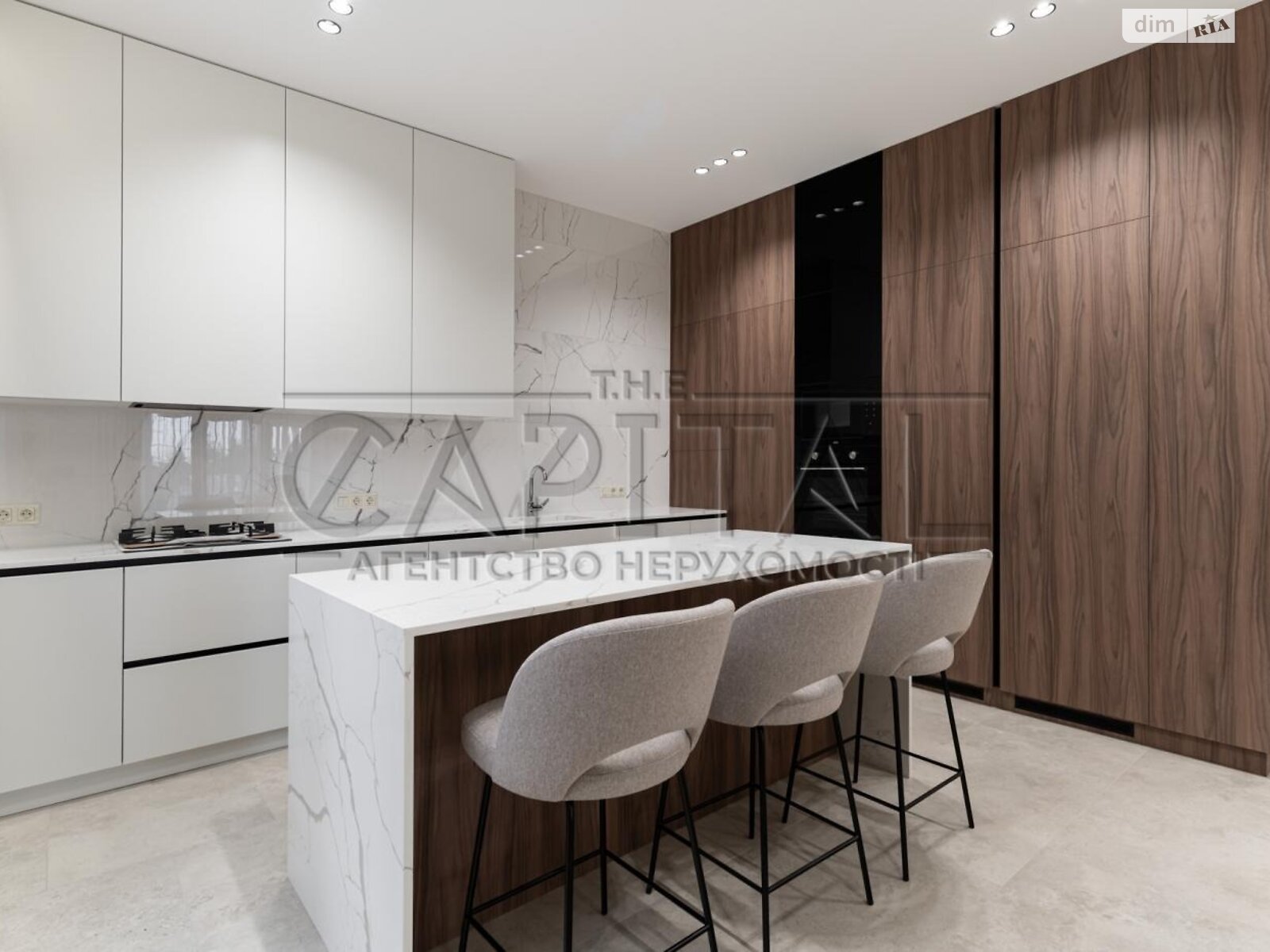 двухэтажный дом с ремонтом, 220 кв. м, кирпич. Продажа в Вите-Почтовой фото 1