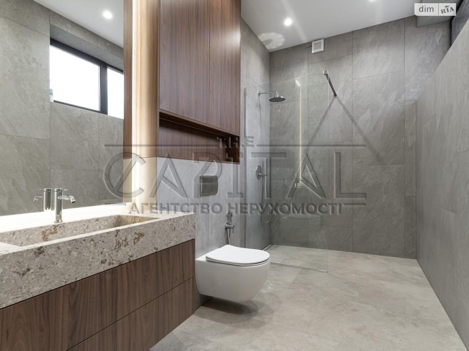 двухэтажный дом с ремонтом, 220 кв. м, кирпич. Продажа в Вите-Почтовой фото 1