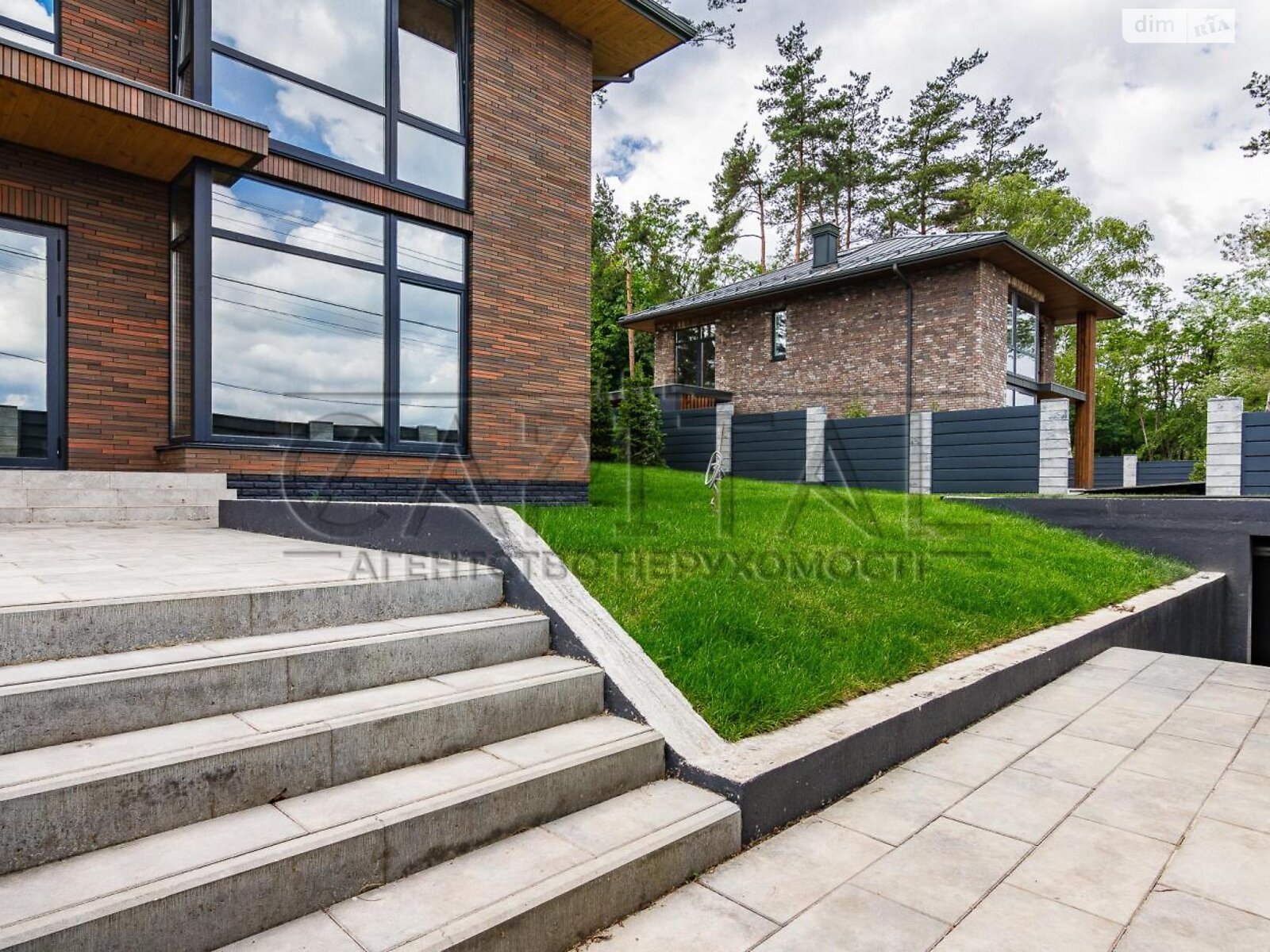 двоповерховий будинок з балконом, 257 кв. м, цегла. Продаж у Віті-Поштовій фото 1 двоповерховий будинок з балконом, 257 кв. м, цегла. Продаж у Віті-Поштовій фото 1