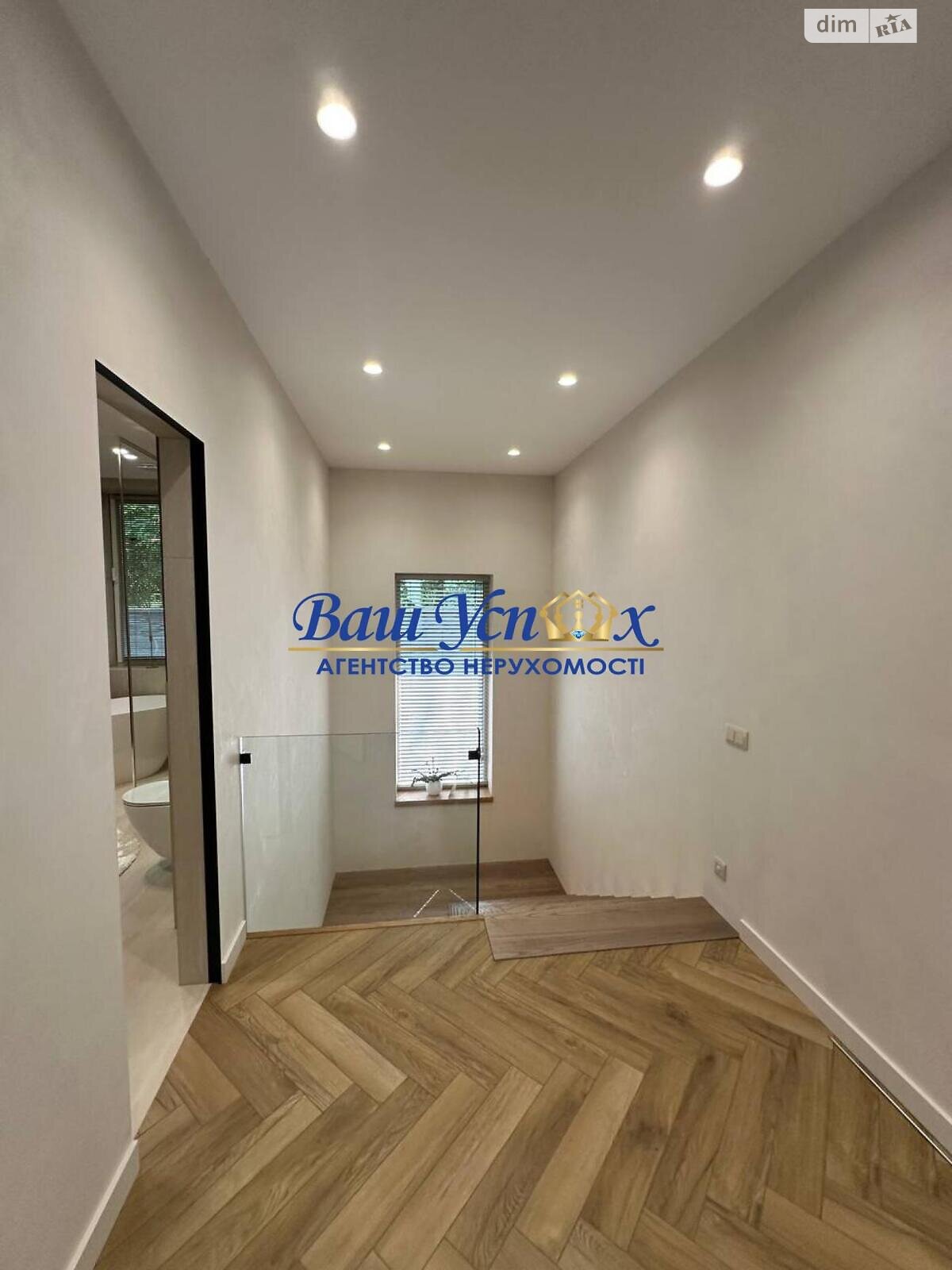 двухэтажный дом, 235 кв. м, кирпич. Продажа в Вите-Почтовой фото 1