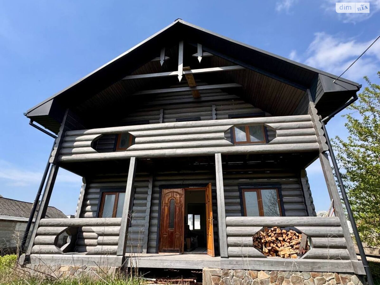 трехэтажный дом с балконом, 130.5 кв. м, брус. Продажа в Волчинце фото 1 трехэтажный дом с балконом, 130.5 кв. м, брус. Продажа в Волчинце фото 1