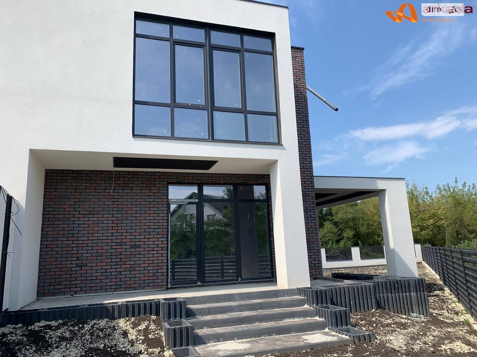 двоповерховий будинок з балконом, 128 кв. м, цегла. Продаж у Вовчинцю фото 1 двоповерховий будинок з балконом, 128 кв. м, цегла. Продаж у Вовчинцю фото 1
