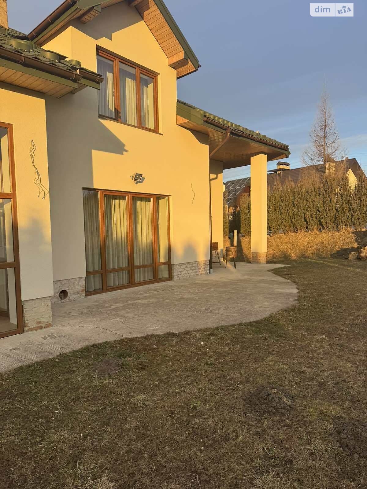 двухэтажный дом с верандой, 297.5 кв. м, кирпич. Продажа в Волица район Кастёловка фото 1 двухэтажный дом с верандой, 297.5 кв. м, кирпич. Продажа в Волица район Кастёловка фото 1