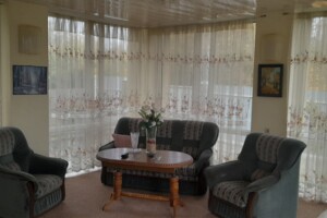 двухэтажный дом с отоплением, 250 кв. м, кирпич. Продажа в Вольном фото 2 двухэтажный дом с отоплением, 250 кв. м, кирпич. Продажа в Вольном фото 2