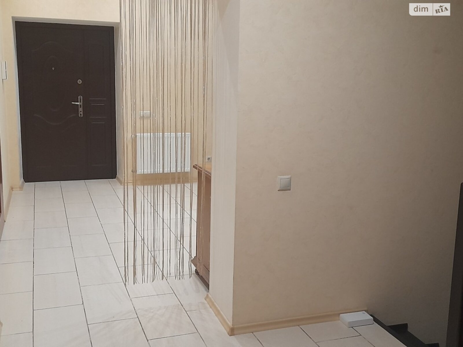 двухэтажный дом с отоплением, 250 кв. м, кирпич. Продажа в Вольном фото 1 двухэтажный дом с отоплением, 250 кв. м, кирпич. Продажа в Вольном фото 1