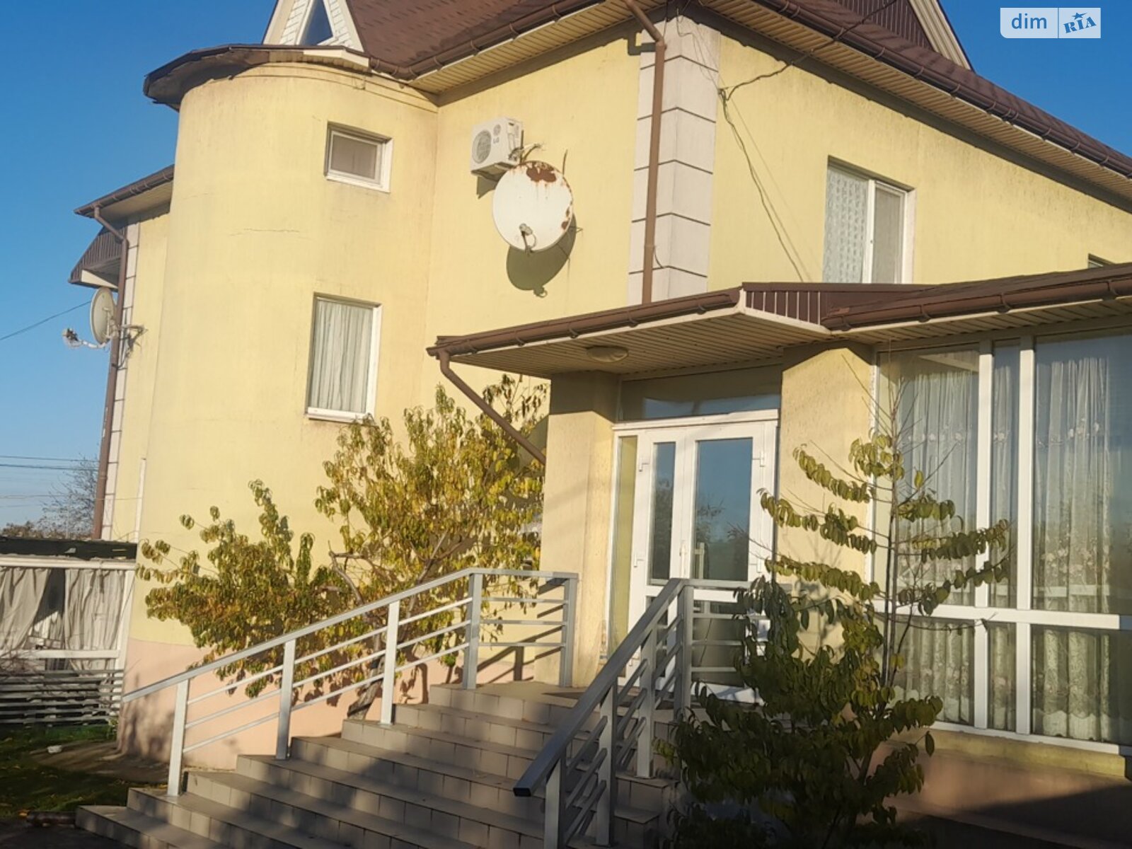 двухэтажный дом с отоплением, 250 кв. м, кирпич. Продажа в Вольном фото 1 двухэтажный дом с отоплением, 250 кв. м, кирпич. Продажа в Вольном фото 1