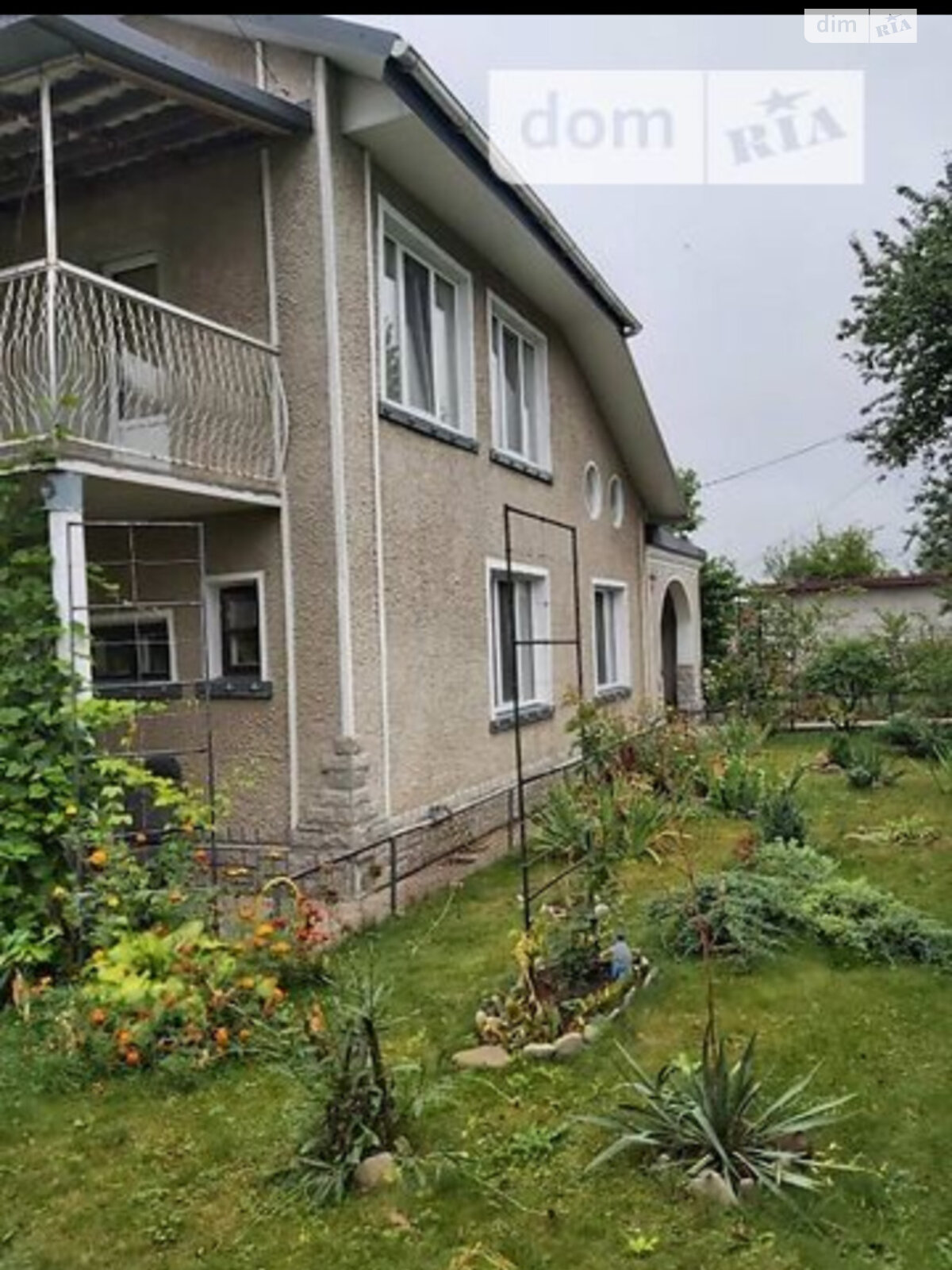двухэтажный дом с гаражом, 120 кв. м, кирпич. Продажа в Волочиске фото 1 двухэтажный дом с гаражом, 120 кв. м, кирпич. Продажа в Волочиске фото 1