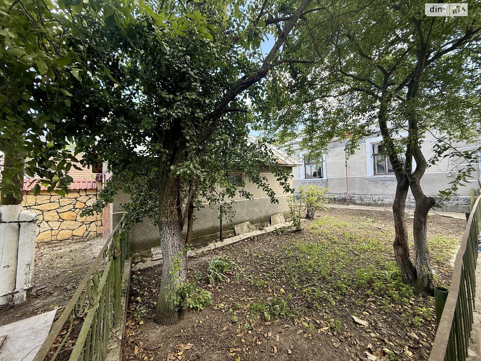 одноэтажный дом с верандой, 82.5 кв. м, кирпич. Продажа в Волочиске фото 1