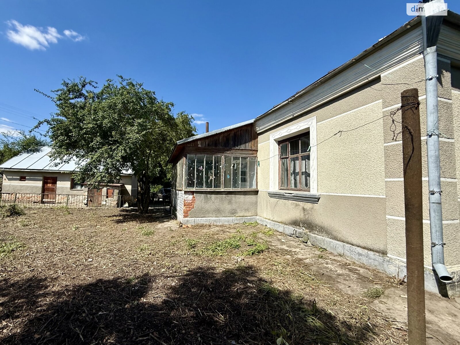 одноэтажный дом с верандой, 82.5 кв. м, кирпич. Продажа в Волочиске фото 1