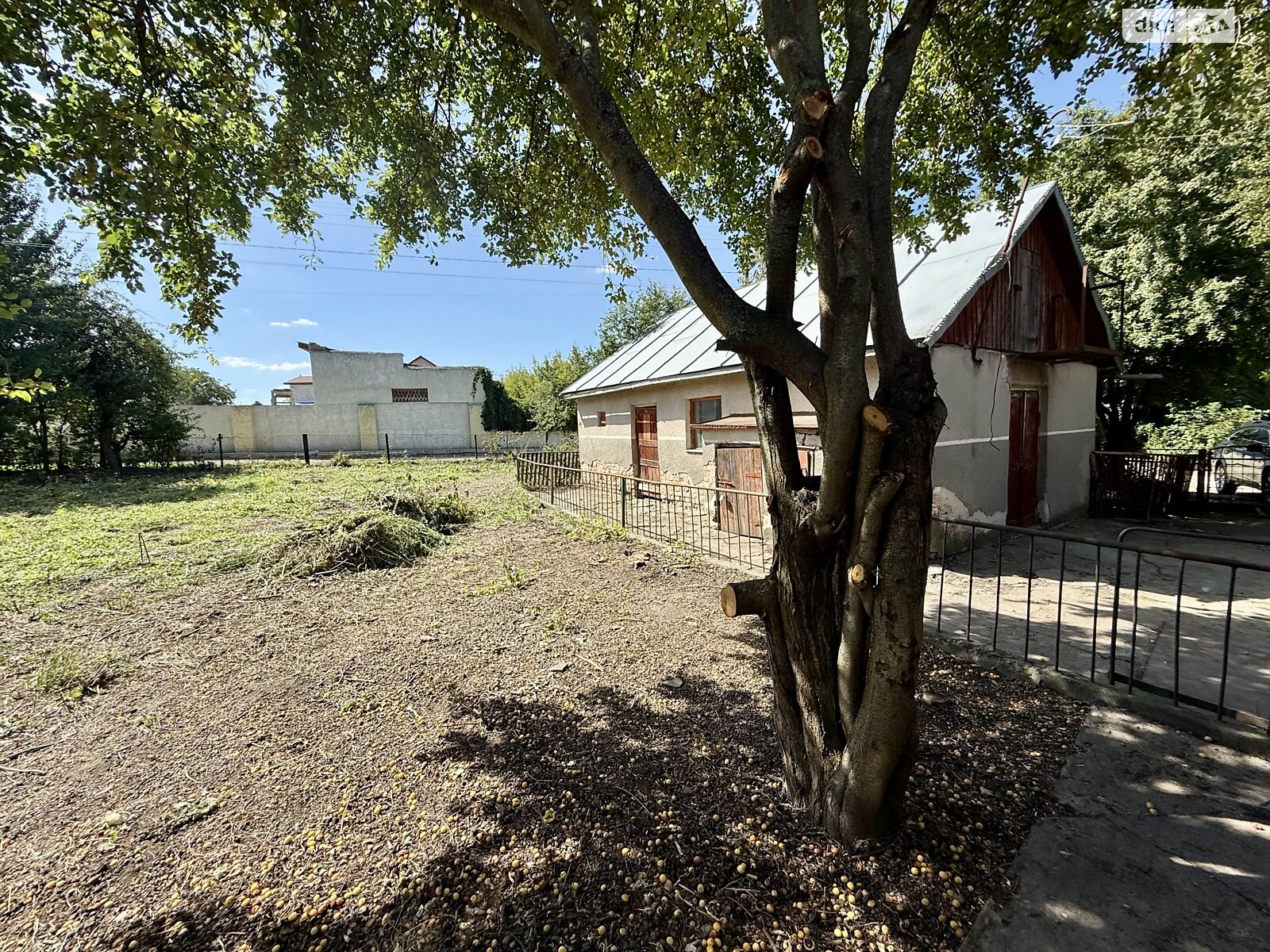 одноэтажный дом с верандой, 82.5 кв. м, кирпич. Продажа в Волочиске фото 1