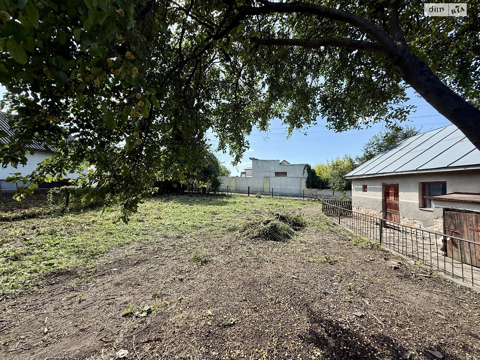 одноэтажный дом с верандой, 82.5 кв. м, кирпич. Продажа в Волочиске фото 1