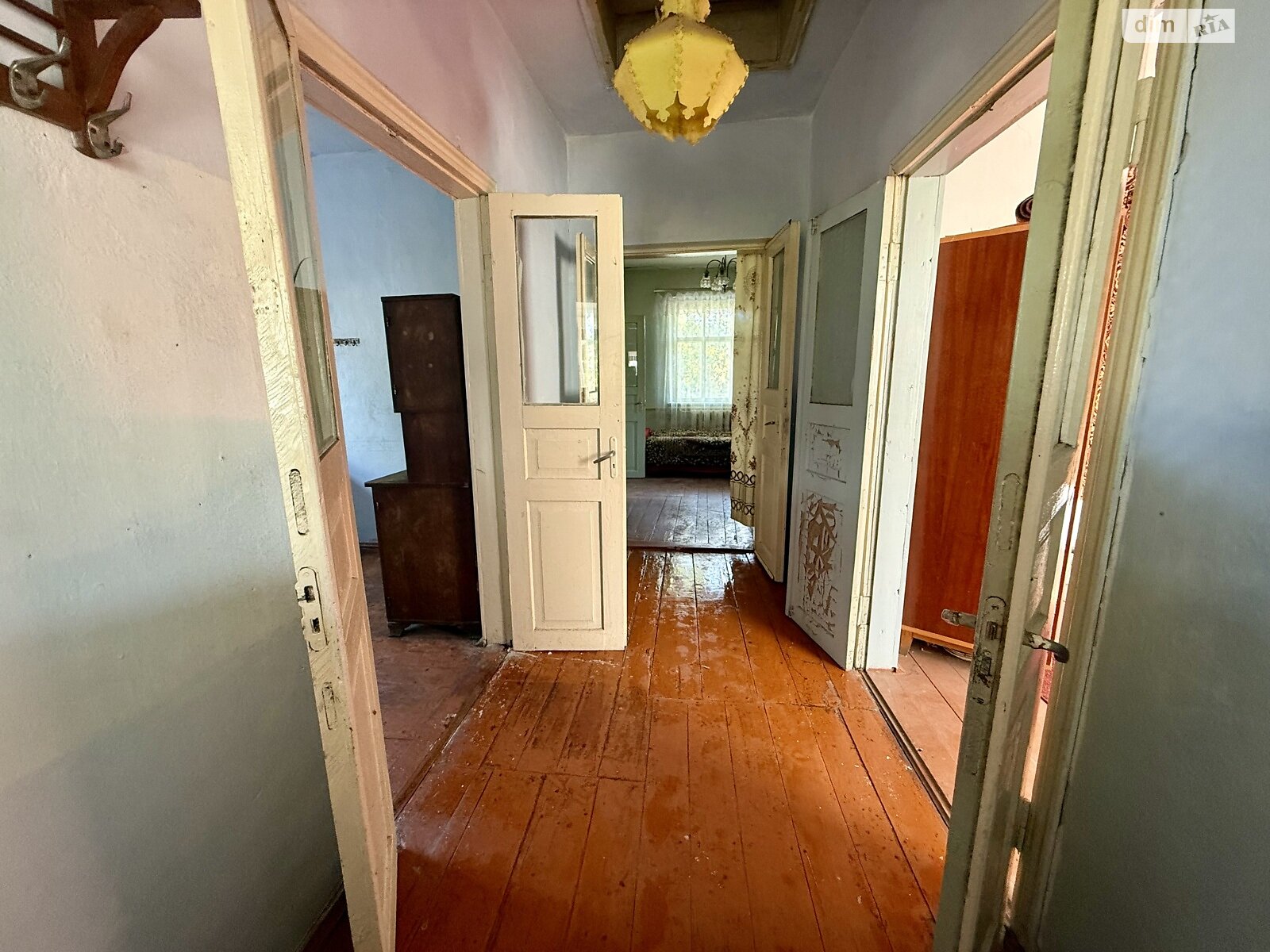 одноэтажный дом с верандой, 82.5 кв. м, кирпич. Продажа в Волочиске фото 1