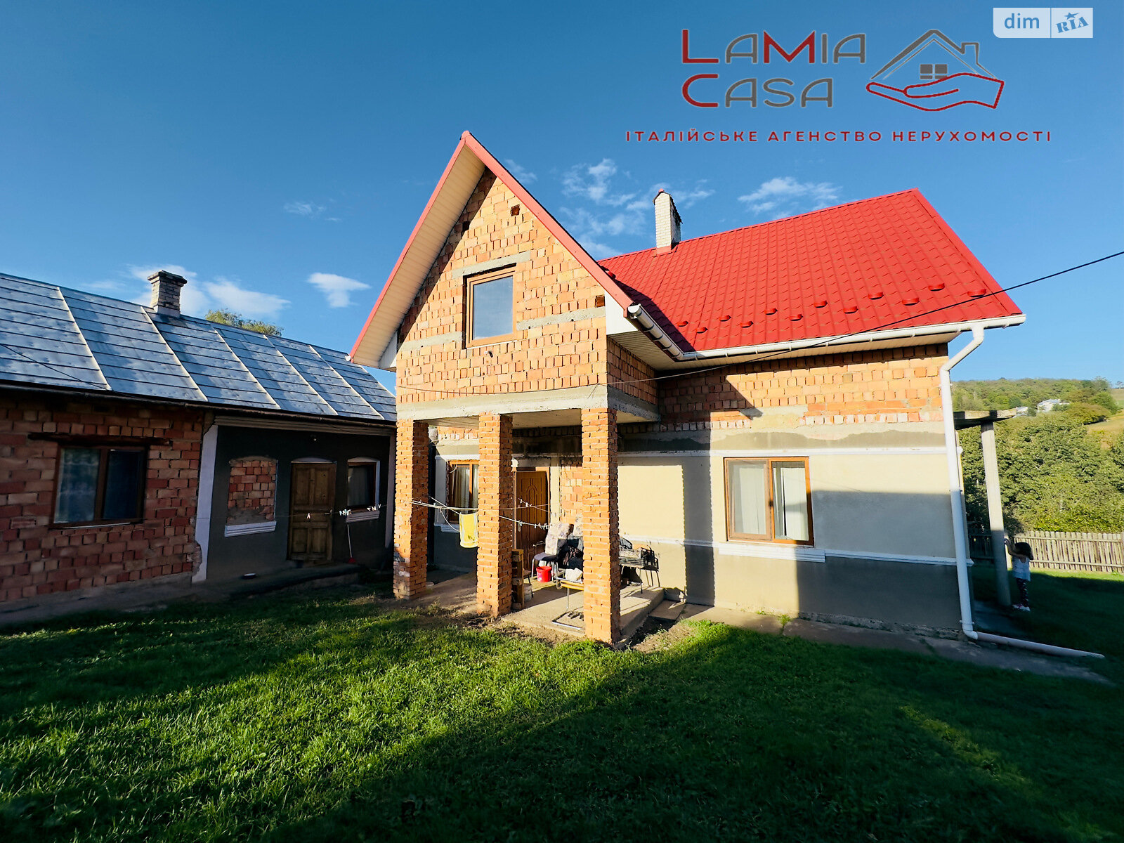 двоповерховий будинок з гаражем, 130 кв. м, кирпич. Продаж у Грушівці фото 1 двоповерховий будинок з гаражем, 130 кв. м, кирпич. Продаж у Грушівці фото 1