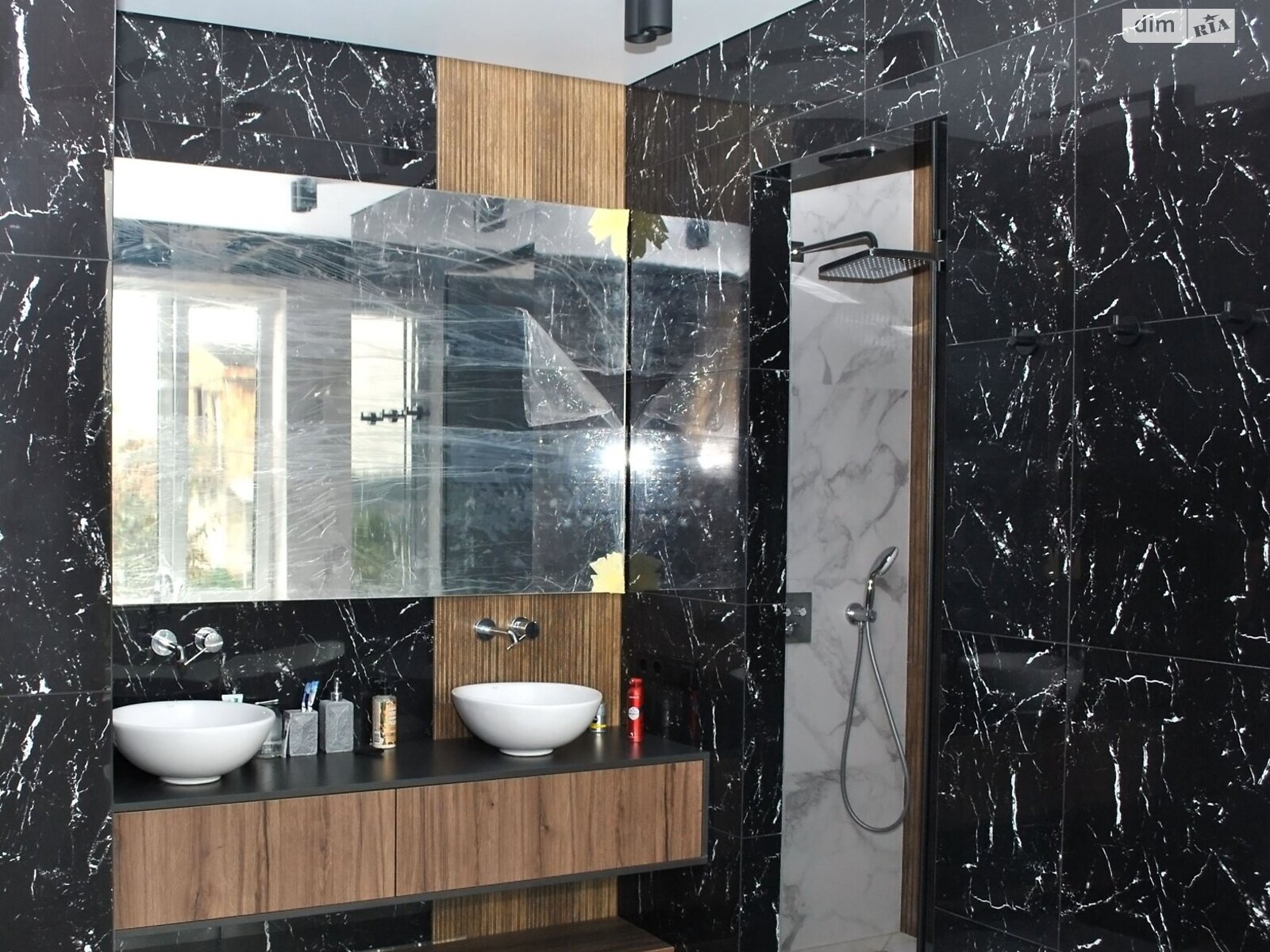 двоповерховий будинок з гаражем, 250 кв. м, цегла. Продаж у Волоському фото 1 двоповерховий будинок з гаражем, 250 кв. м, цегла. Продаж у Волоському фото 1