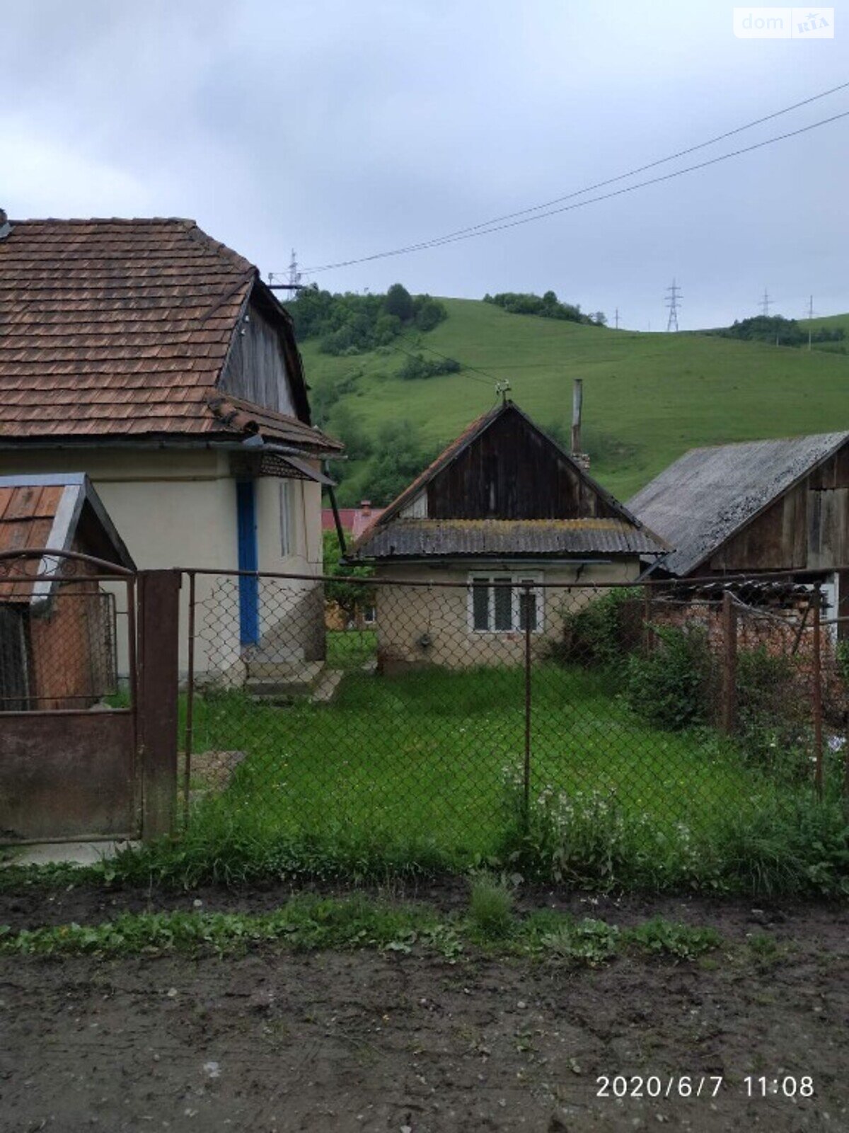 одноповерховий будинок без меблів, 70 кв. м, цегла саманна. Продаж в Воловці, район Воловець фото 1